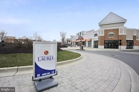 Exterior - 10003 Lawrence Pond Ct, Laurel, MD 20708 photo 7 of 10