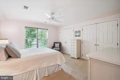 Bedroom - 10003 Lawrence Pond Ct, Laurel, MD 20708 photo 3 of 4