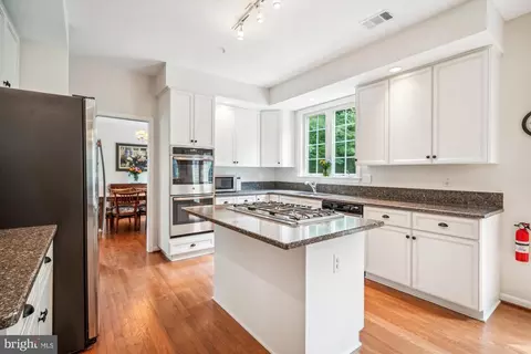 Kitchen - 10003 Lawrence Pond Ct, Laurel, MD 20708 photo 1 of 2