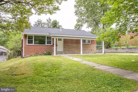 1903 Laguna Rd, Hyattsville, MD 20783