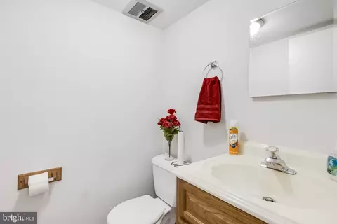 12141 Dove Cir, Laurel, MD 20708 photo 14