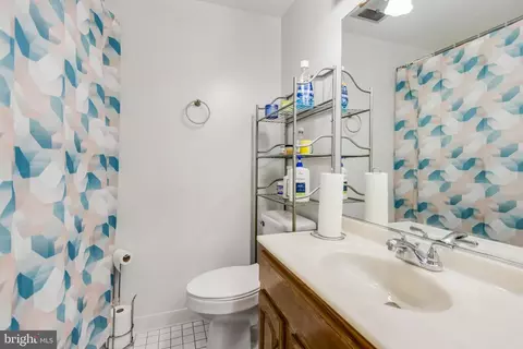 12141 Dove Cir, Laurel, MD 20708 photo 17