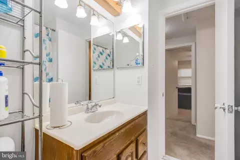 12141 Dove Cir, Laurel, MD 20708 photo 18