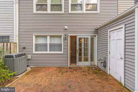 12141 Dove Cir, Laurel, MD 20708 photo 34