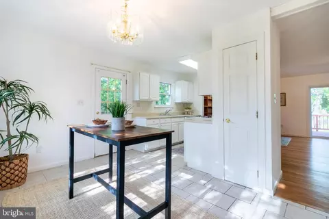 6509 Edgerton Dr, Lanham, MD 20706 photo 12