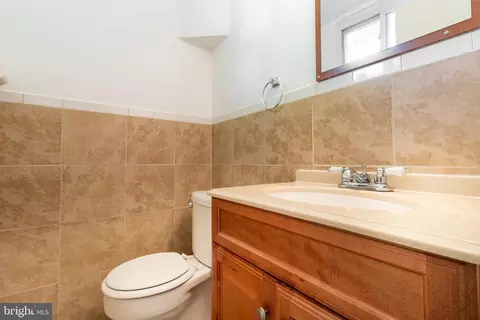 6509 Edgerton Dr, Lanham, MD 20706 photo 25