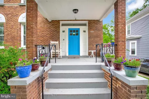 3725 35th St, Mount Rainier, MD 20712 photo 4