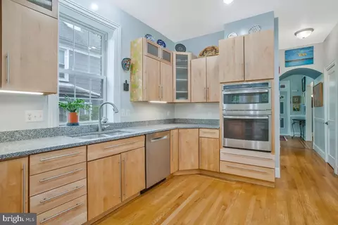 3725 35th St, Mount Rainier, MD 20712 photo 23