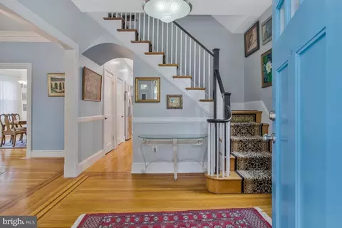 3725 35th St, Mount Rainier, MD 20712 photo 6
