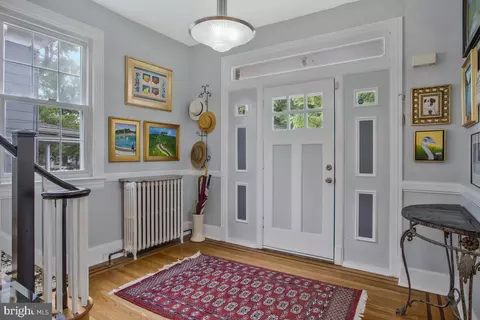 3725 35th St, Mount Rainier, MD 20712 photo 8