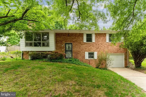 3705 Leeds Dr, Suitland, MD 20746