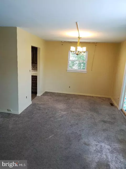 6505 Greenfield Ct, Lanham, MD 20706 photo 9