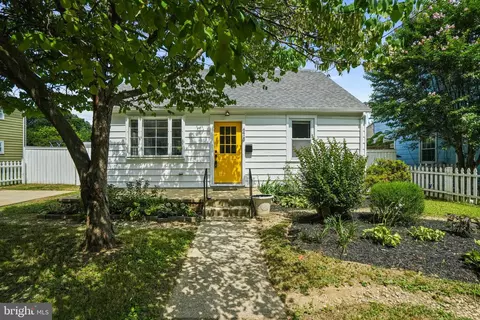 6415 Sligo Pkwy, Hyattsville, MD 20782