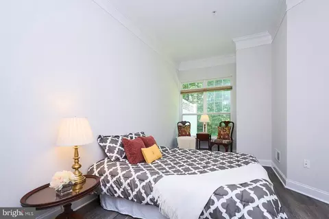 13132 Brooktree Ln, Laurel, MD 20707 photo 6