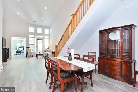 13132 Brooktree Ln, Laurel, MD 20707 photo 5
