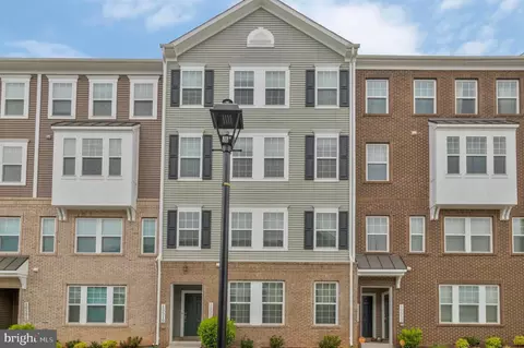 10508 Neil Armstrong Way #1555, Lanham, MD 20706