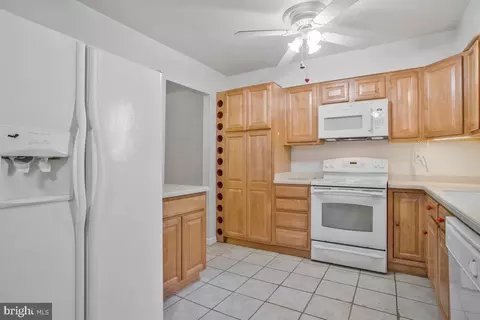 503 A Montgomery St, Laurel, MD 20707 photo 3