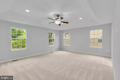 Living - 15102 Casimir Rd, Brandywine, MD 20613 photo 1 of 5