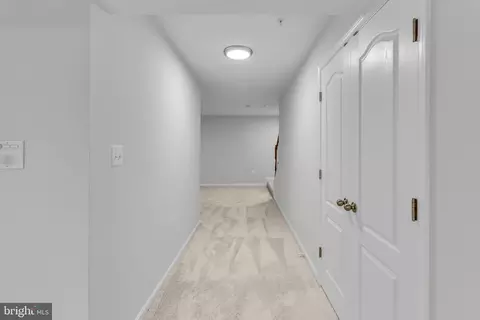 Entry Way - 15102 Casimir Rd, Brandywine, MD 20613 photo 6 of 11