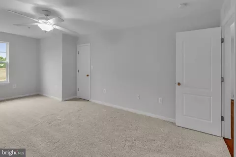 Bedroom - 15102 Casimir Rd, Brandywine, MD 20613 photo 4 of 6