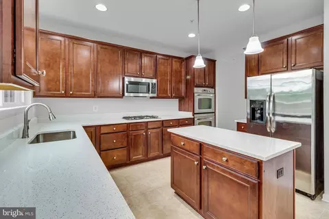 Kitchen - 15102 Casimir Rd, Brandywine, MD 20613 photo 3 of 3