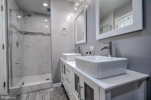 Bath - 11811 Old Fort Rd, Fort Washington, MD 20744 photo 3 of 10