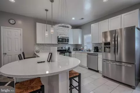 Kitchen - 11811 Old Fort Rd, Fort Washington, MD 20744 photo 2 of 4