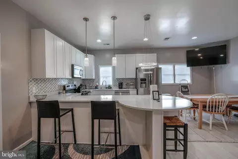Kitchen - 11811 Old Fort Rd, Fort Washington, MD 20744 photo 4 of 4
