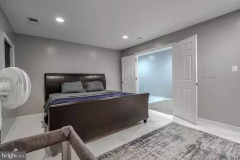 Bedroom - 11811 Old Fort Rd, Fort Washington, MD 20744 photo 1 of 10