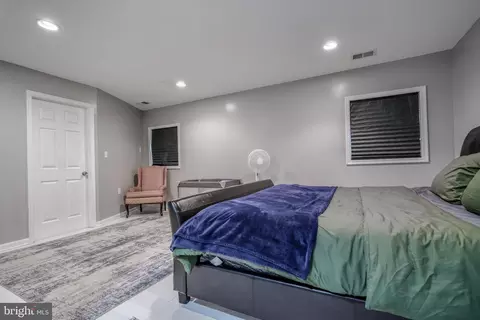 Bedroom - 11811 Old Fort Rd, Fort Washington, MD 20744 photo 3 of 10