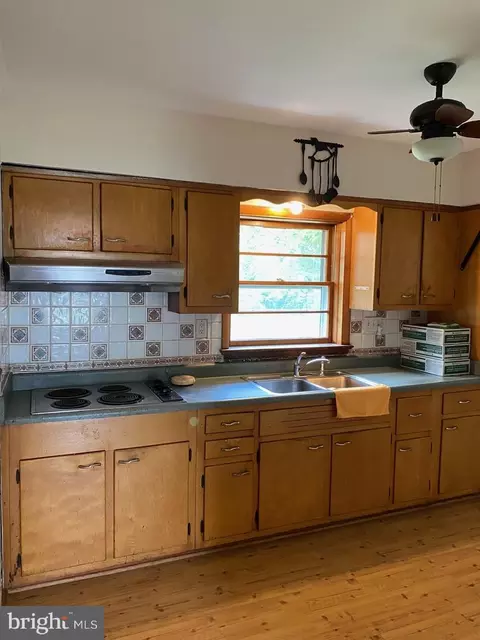 Kitchen - 9531 Franklin Ave, Lanham, MD 20706 photo 2 of 2
