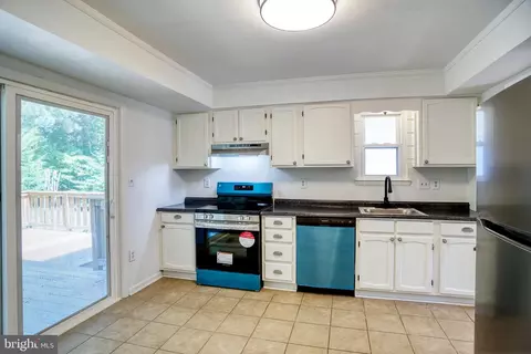 12905 Cheltenham Pl, Brandywine, MD 20613 photo 3