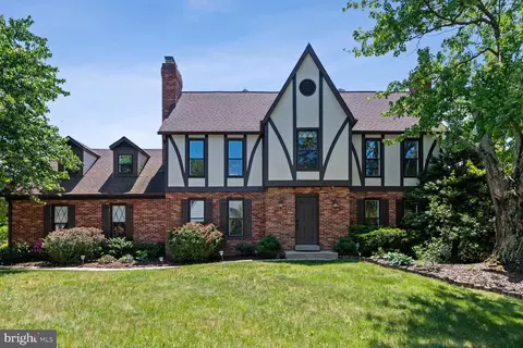2605 Osage St, Adelphi, MD 20783