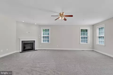 Living - 4307 Mountain Laurel Way, Brandywine, MD 20613 photo 7 of 11