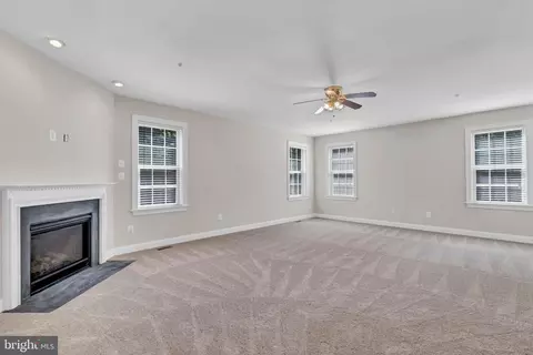 Living - 4307 Mountain Laurel Way, Brandywine, MD 20613 photo 8 of 11