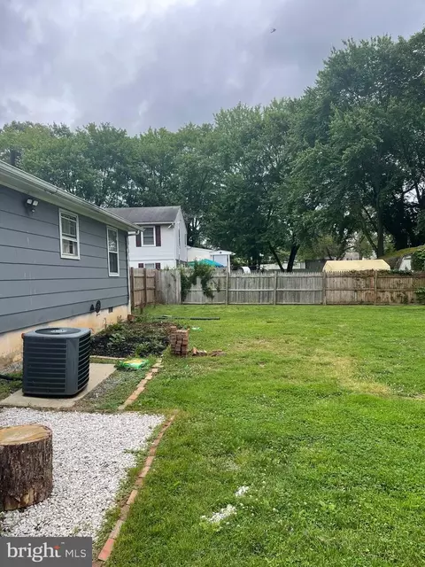 Exterior - 9109 4th St, Lanham, MD 20706 photo 3 of 4
