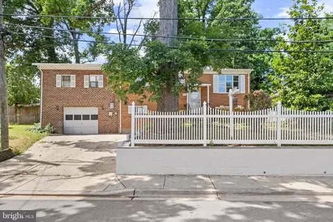 514 71st St, Capitol Heights, MD 20743
