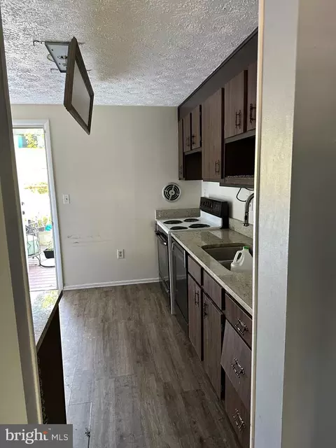 12505 Windbrook Dr, Clinton, MD 20735 photo 11