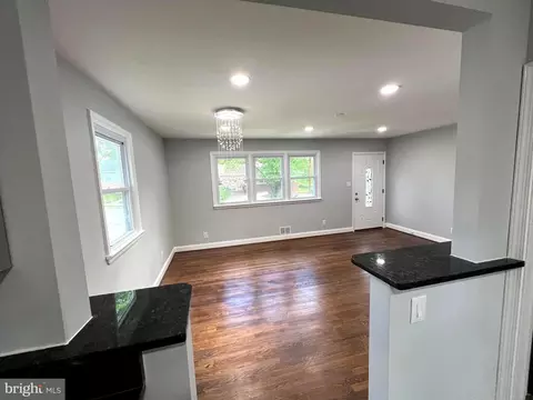 9217 3rd St, Lanham, MD 20706 photo 8
