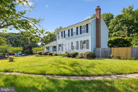 3606 Daffney Ct, Marlboro, MD 20772