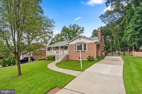 9404 Limestone Pl, College Park, MD 20740