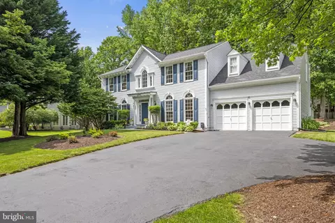 14016 Old Stage Rd, Bowie, MD 20720