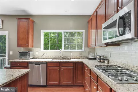 15210 Lord Howe Way, Brandywine, MD 20613 photo 8