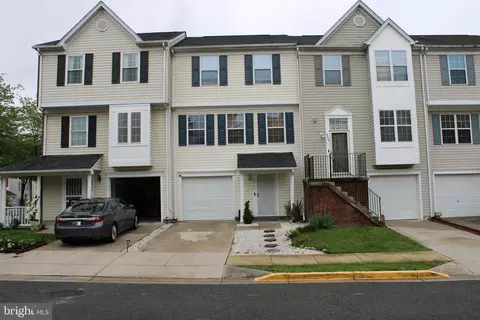 4902 Gully Ct, Oxon Hill, MD 20745