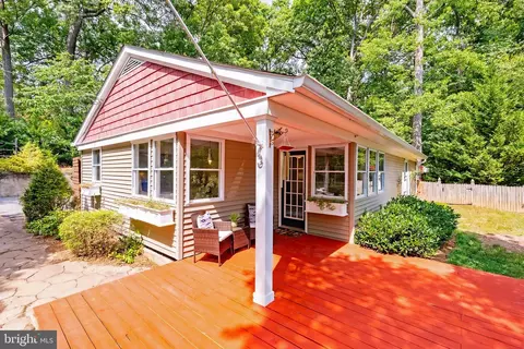 3 Forestway, Greenbelt, MD 20770