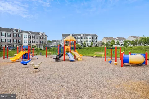 9155 Fox Stream Way, Marlboro, MD 20772 photo 41
