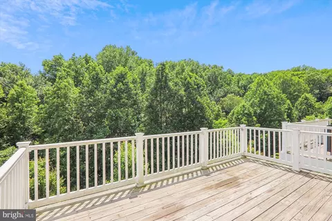 9155 Fox Stream Way, Marlboro, MD 20772 photo 16