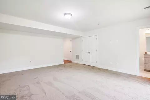 9155 Fox Stream Way, Marlboro, MD 20772 photo 35