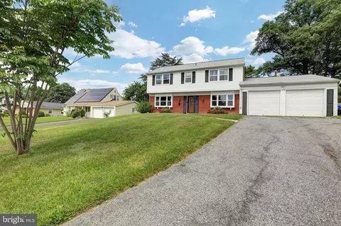 Exterior - 4727 Ramsgate Ln, Bowie, MD 20715 photo 3 of 7