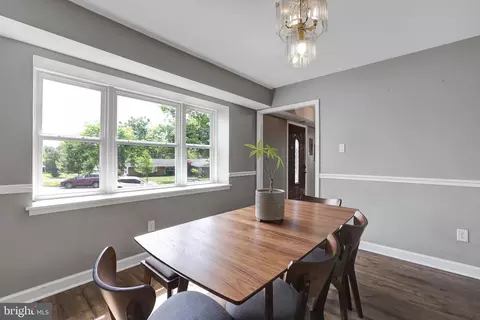 Dining - 4727 Ramsgate Ln, Bowie, MD 20715 photo 2 of 4